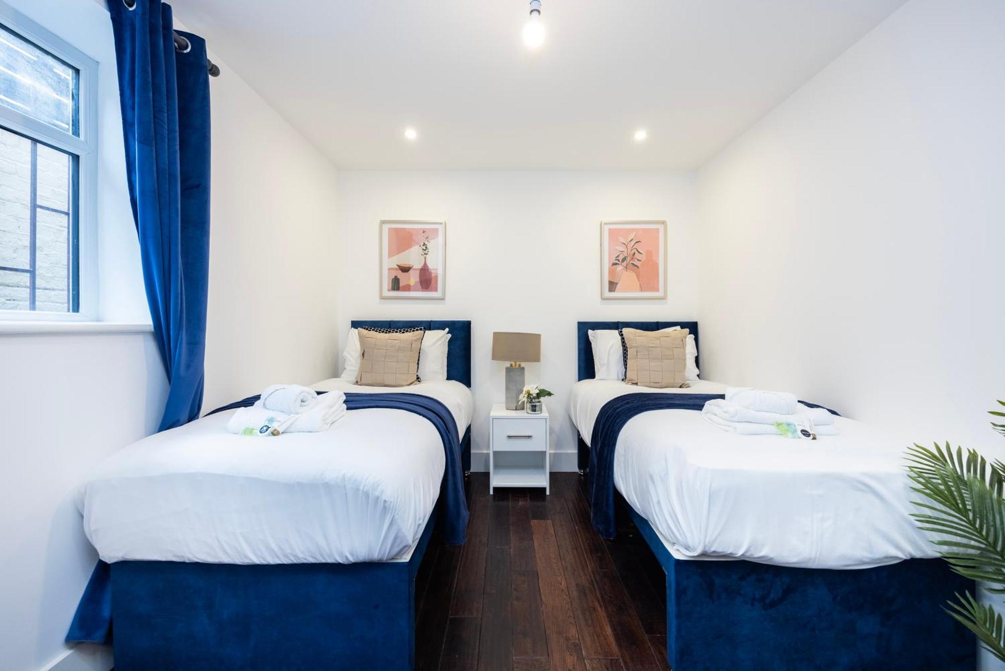 Block Of Apartments In Croydon ,Long Stays , Weekly & Monthly Offers , Contractors , Relocations , Leisure & Family Stays Dış mekan fotoğraf